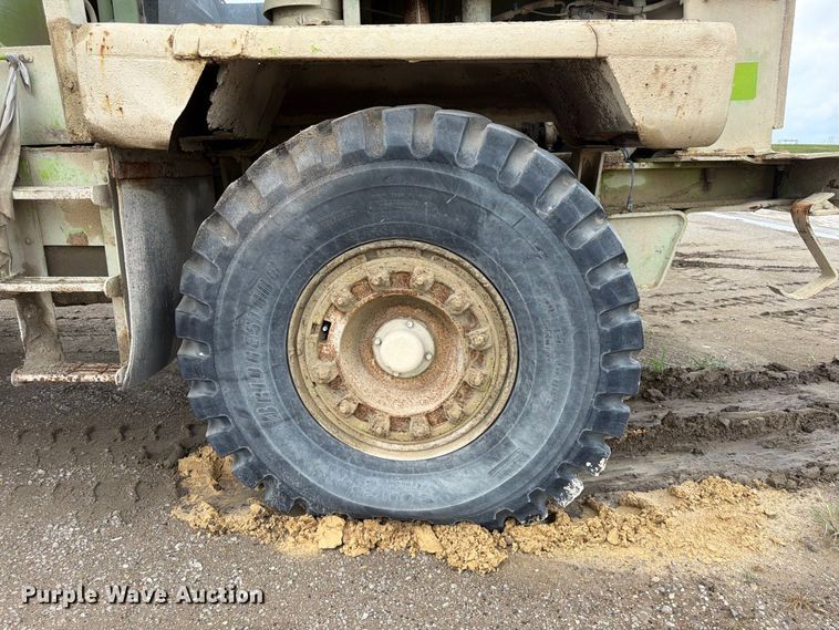 image for item FP4044 1979 Euclid R25 216FD haul truck