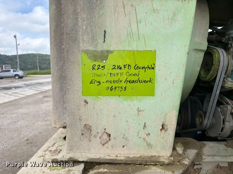 image for item FP4044 1979 Euclid R25 216FD haul truck