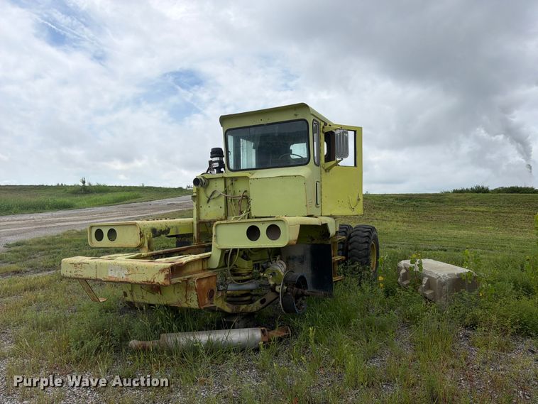 image for item FP4047 (2) Euclid haul trucks
