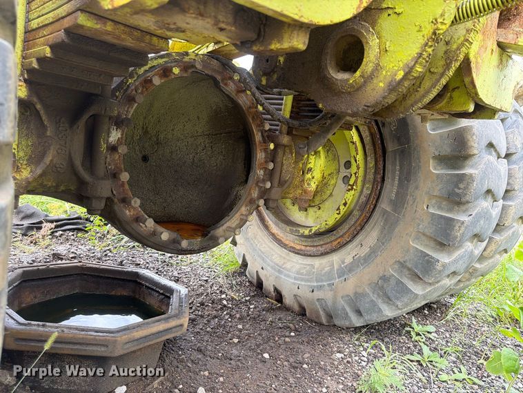 image for item FP4047 (2) Euclid haul trucks