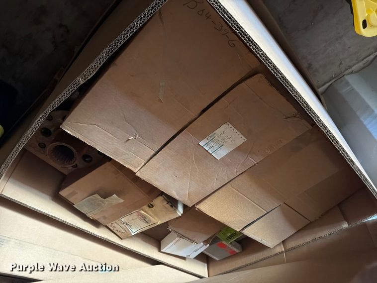 image for item FP4049 Connex storage container of Euclid parts
