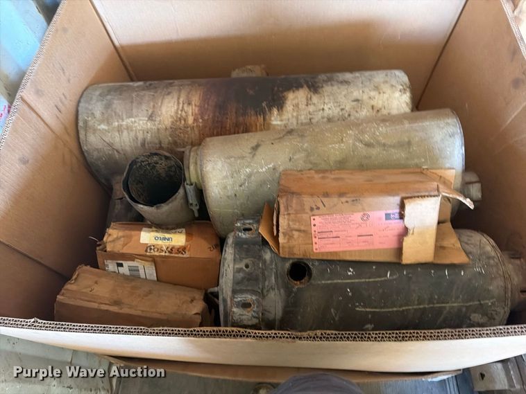 image for item FP4050 Connex storage container of Euclid parts