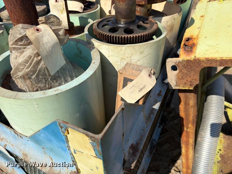 image for item FP4050 Connex storage container of Euclid parts
