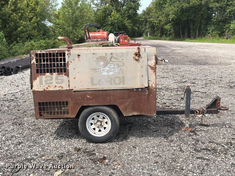 image for item FT6160 1993 LeRoi 125 air compressor