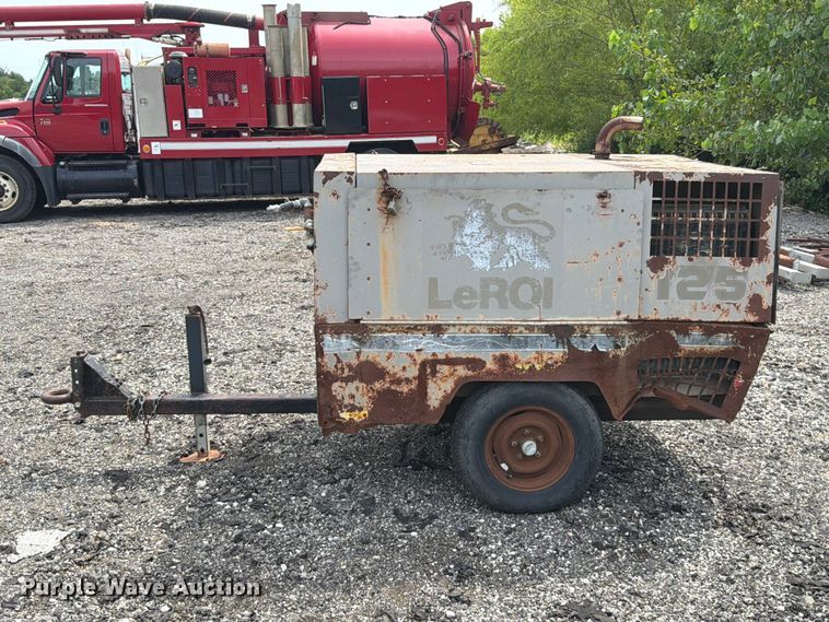 image for item FT6160 1993 LeRoi 125 air compressor
