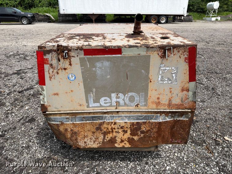 image for item FT6160 1993 LeRoi 125 air compressor