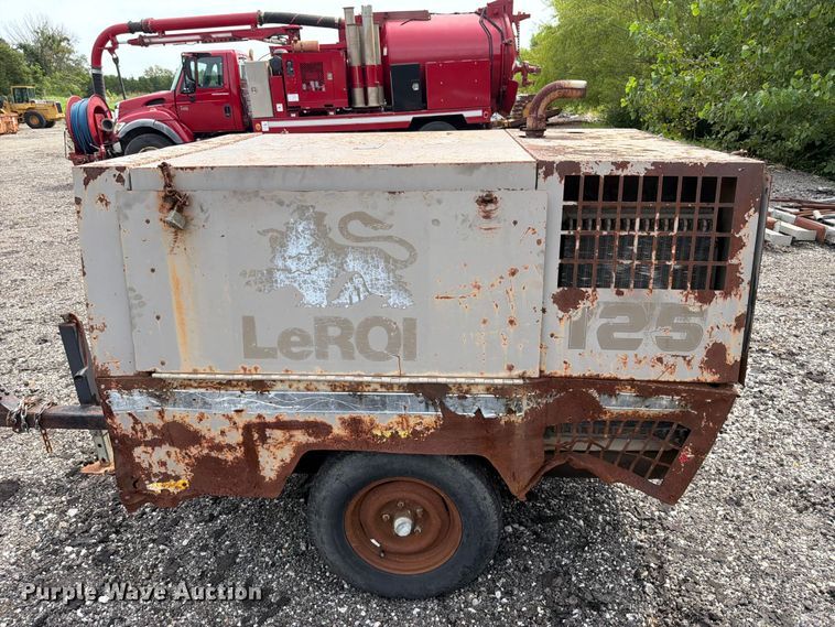 image for item FT6160 1993 LeRoi 125 air compressor
