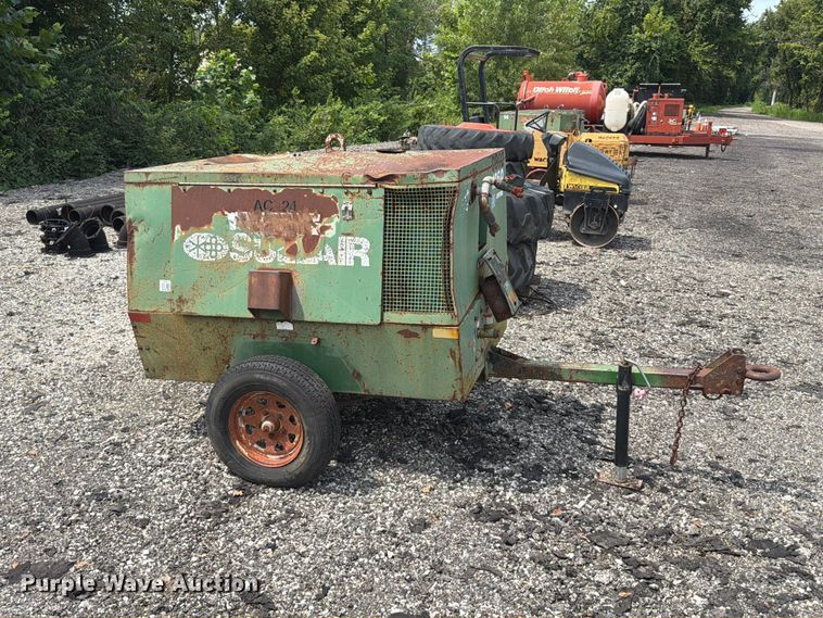 image for item FT6161 Sullair 125Q air compressor
