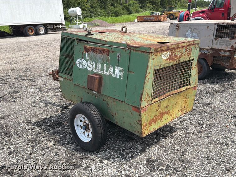 image for item FT6161 Sullair 125Q air compressor