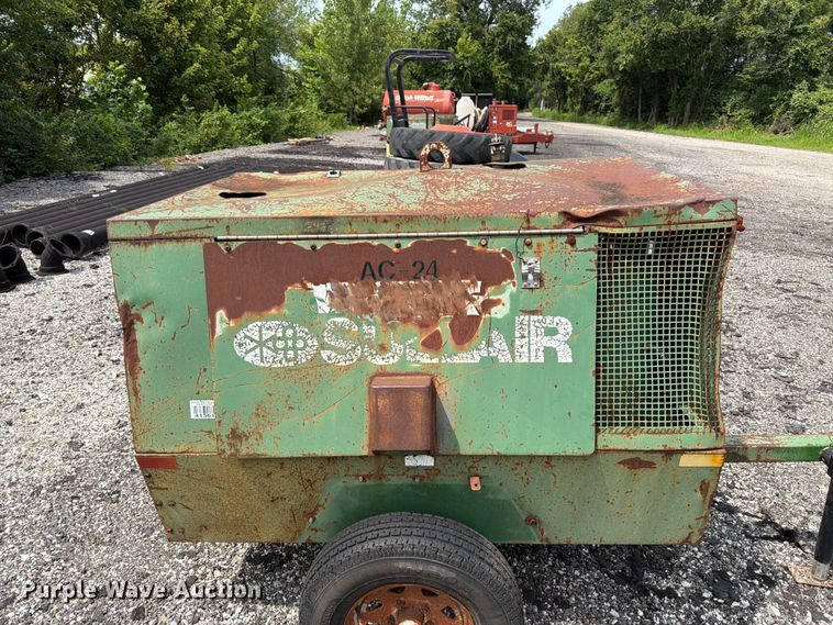 image for item FT6161 Sullair 125Q air compressor
