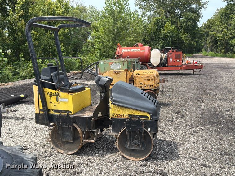 image for item FT6163 Wacker RD11V double drum vibratory roller