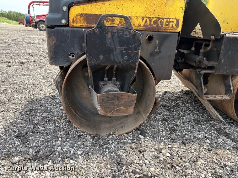 image for item FT6163 Wacker RD11V double drum vibratory roller
