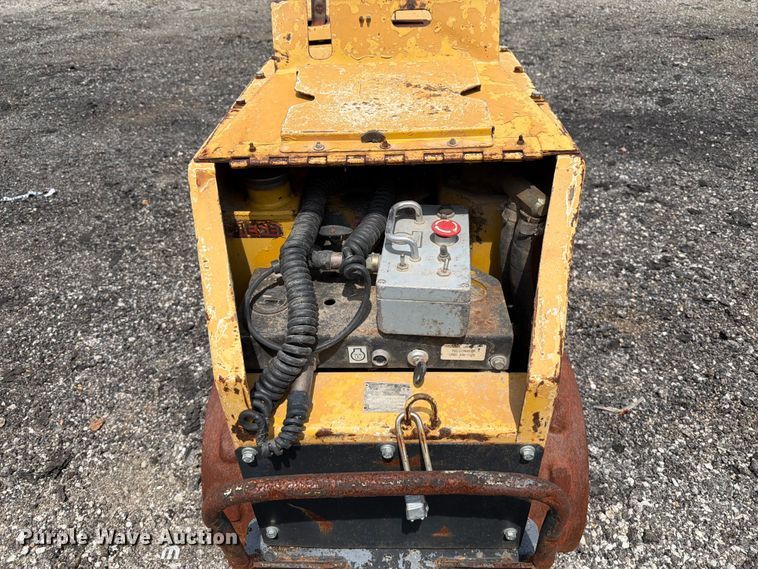 image for item FT6164 Wacker RT82 trench compactor