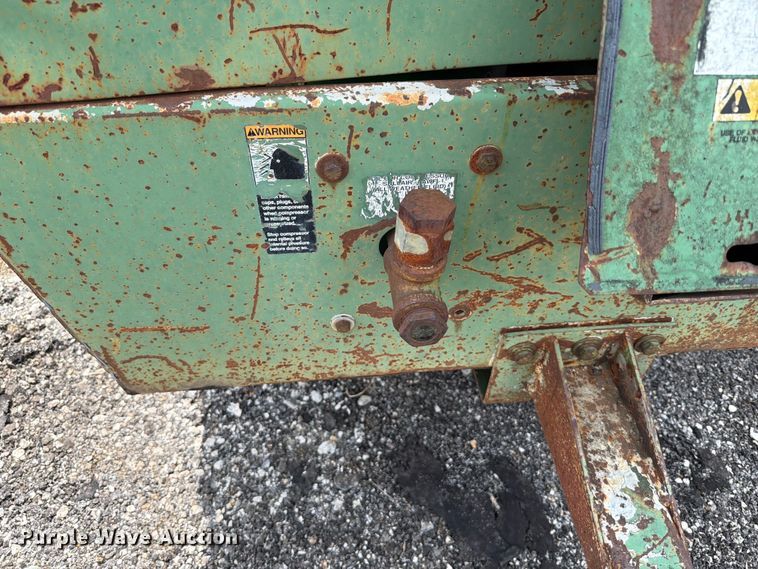 image for item FT6165 Sullair 125 DPQ KUB air compressor