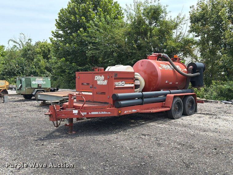 Photo of a  Ditch Witch FX30