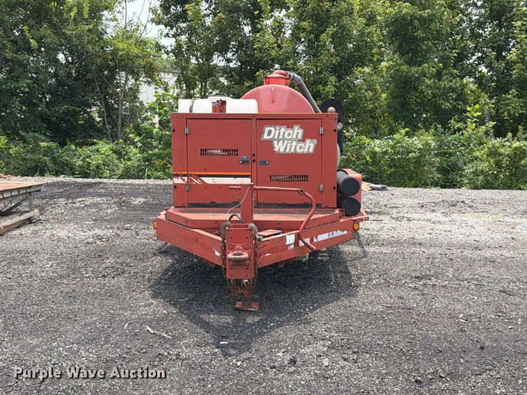 image for item FT6167 Ditch Witch FX30 vacuum excavator