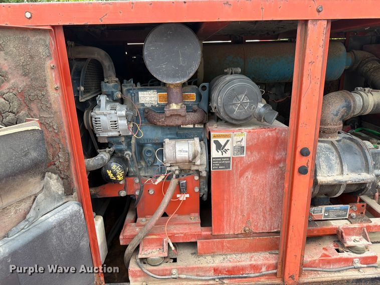 image for item FT6167 Ditch Witch FX30 vacuum excavator