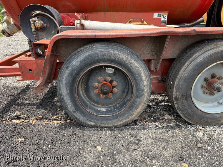 image for item FT6167 Ditch Witch FX30 vacuum excavator
