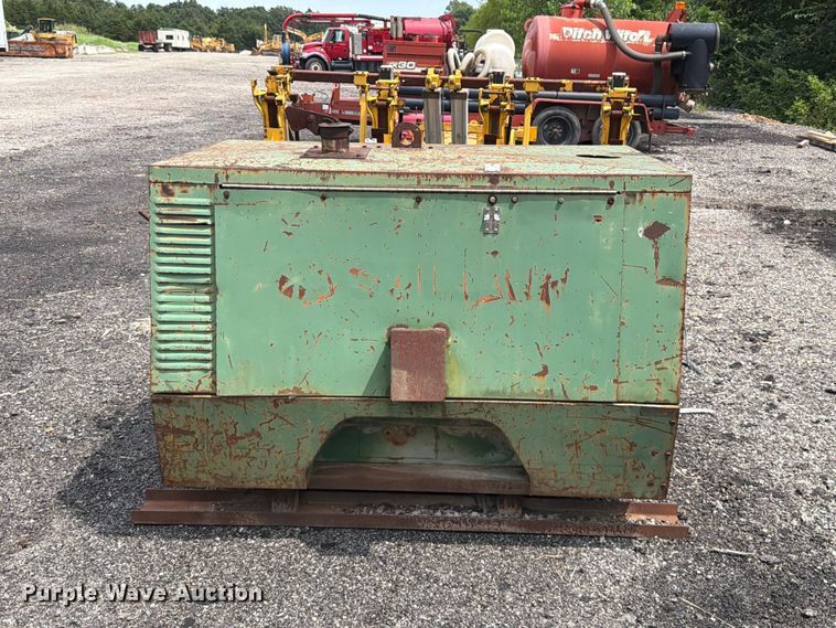 image for item FT6170 Sullair 125 DPQ air compressor
