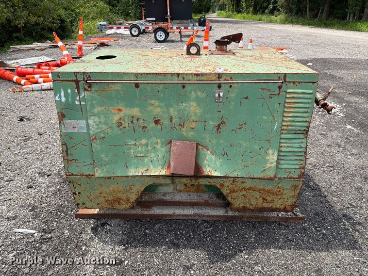 image for item FT6170 Sullair 125 DPQ air compressor