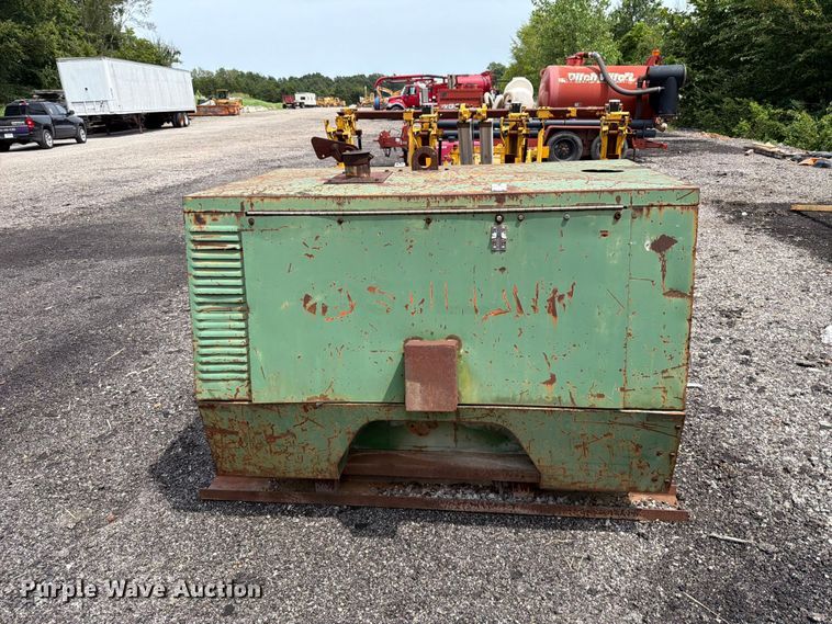 image for item FT6170 Sullair 125 DPQ air compressor