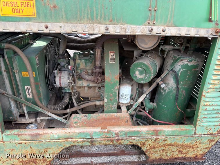 image for item FT6170 Sullair 125 DPQ air compressor