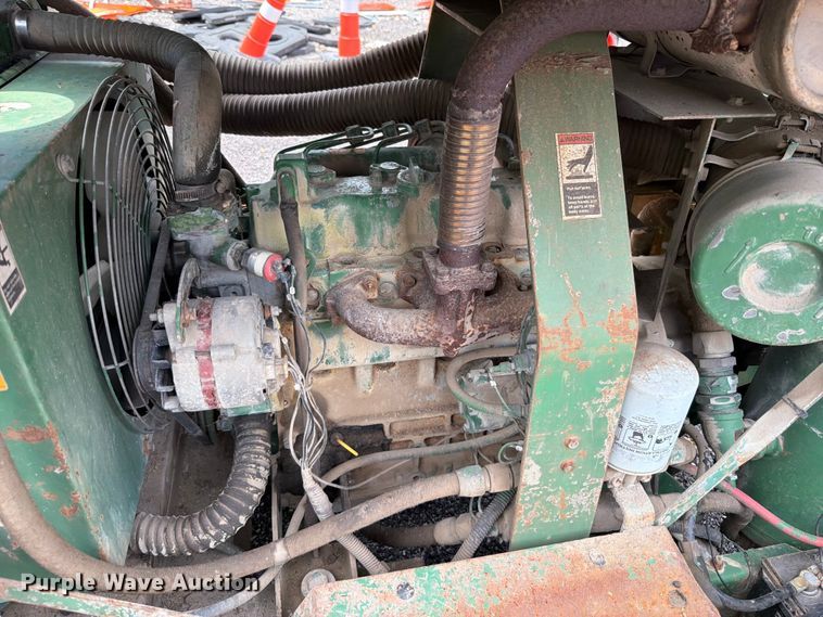 image for item FT6170 Sullair 125 DPQ air compressor