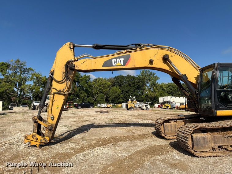 image for item FT6183 2013 Caterpillar 336EL excavator