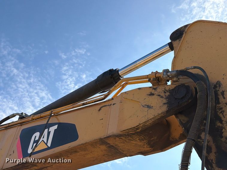 image for item FT6183 2013 Caterpillar 336EL excavator