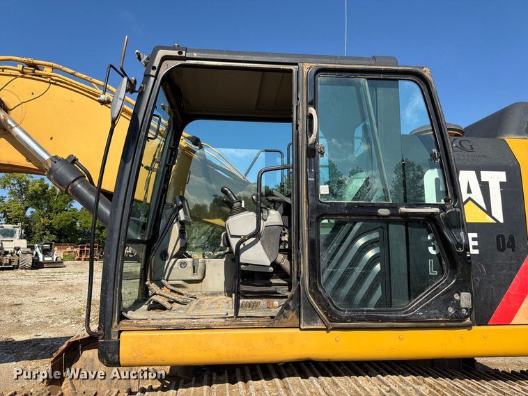 image for item FT6183 2013 Caterpillar 336EL excavator