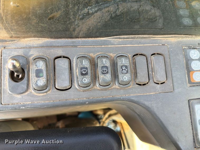 image for item FT6183 2013 Caterpillar 336EL excavator
