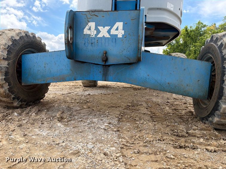 image for item FT6184 1999 Genie S-40 boom lift