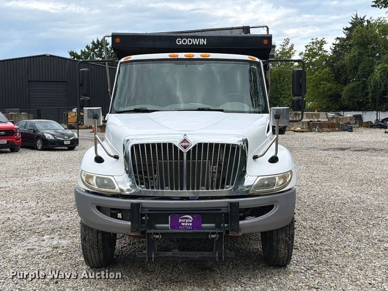 image for item FT6186 2017 International 4300 dump truck