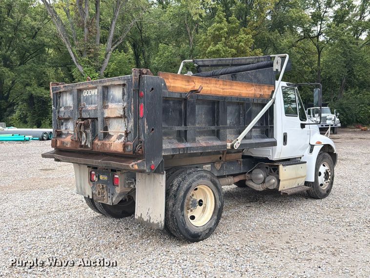 image for item FT6186 2017 International 4300 dump truck