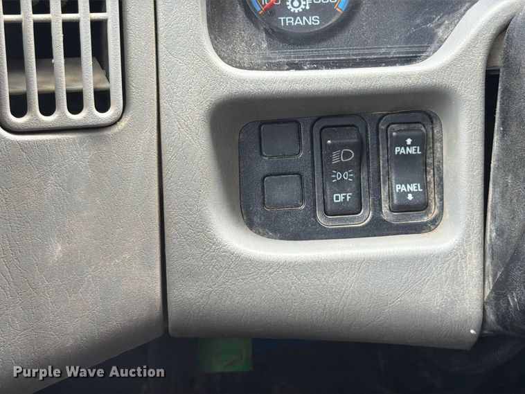image for item FT6186 2017 International 4300 dump truck