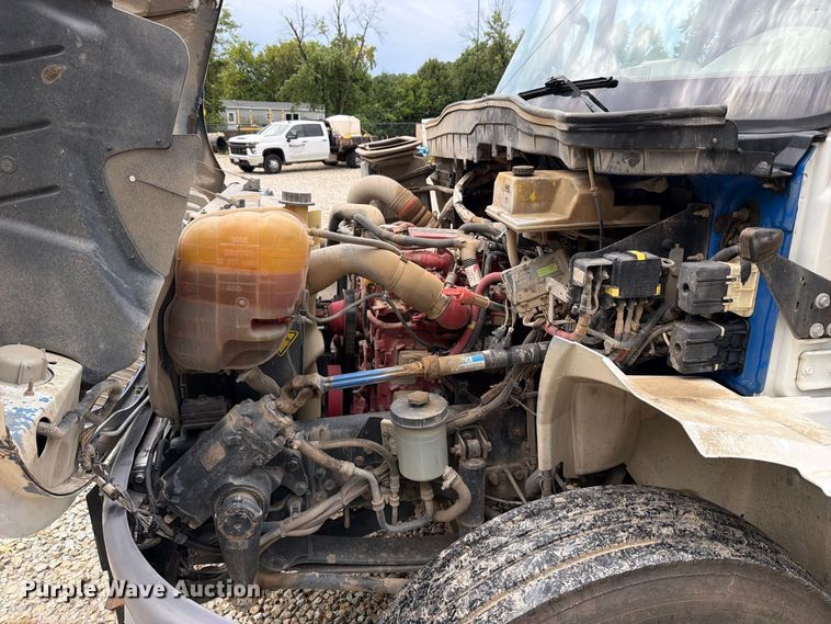 image for item FT6186 2017 International 4300 dump truck