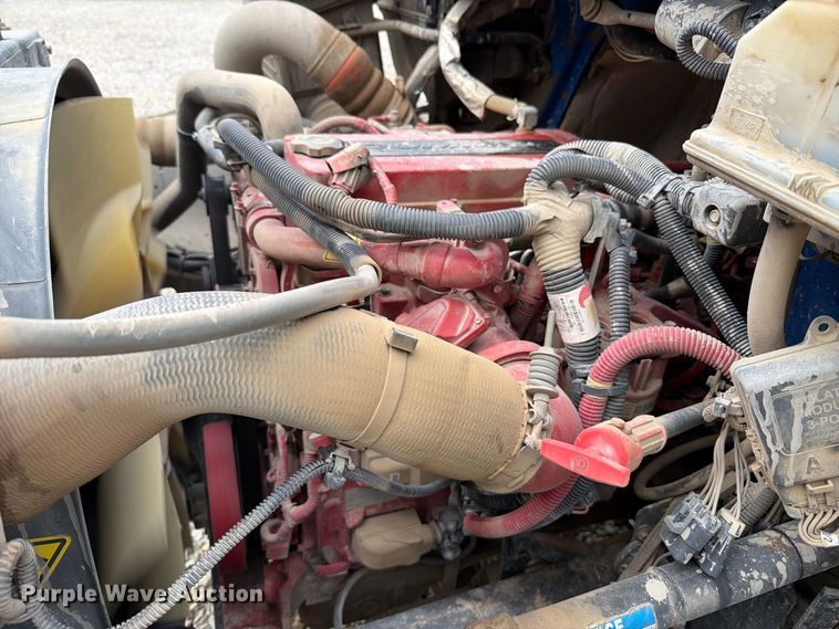 image for item FT6186 2017 International 4300 dump truck