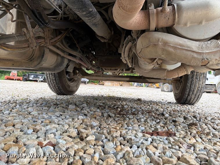 image for item FT6186 2017 International 4300 dump truck