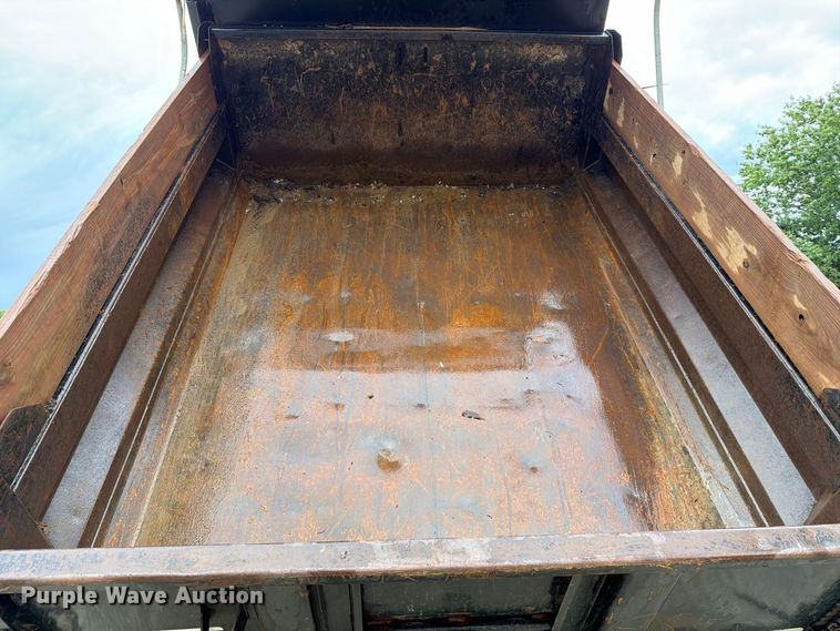 image for item FT6187 2018 International 4300 SBA dump truck