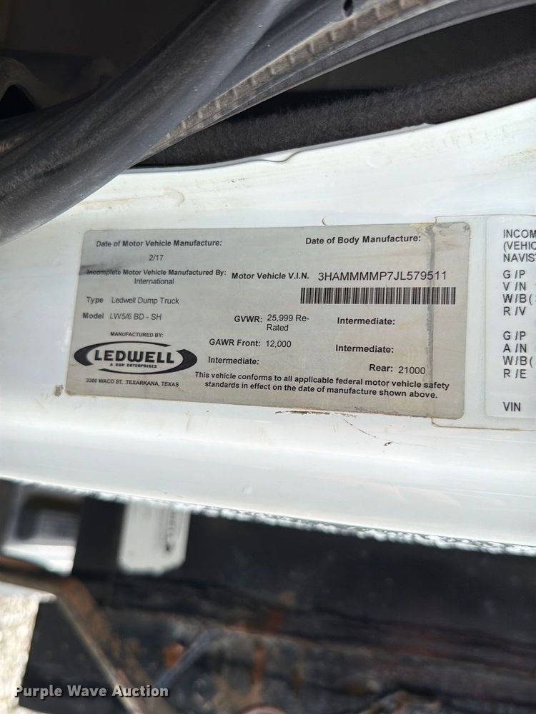 image for item FT6187 2018 International 4300 SBA dump truck