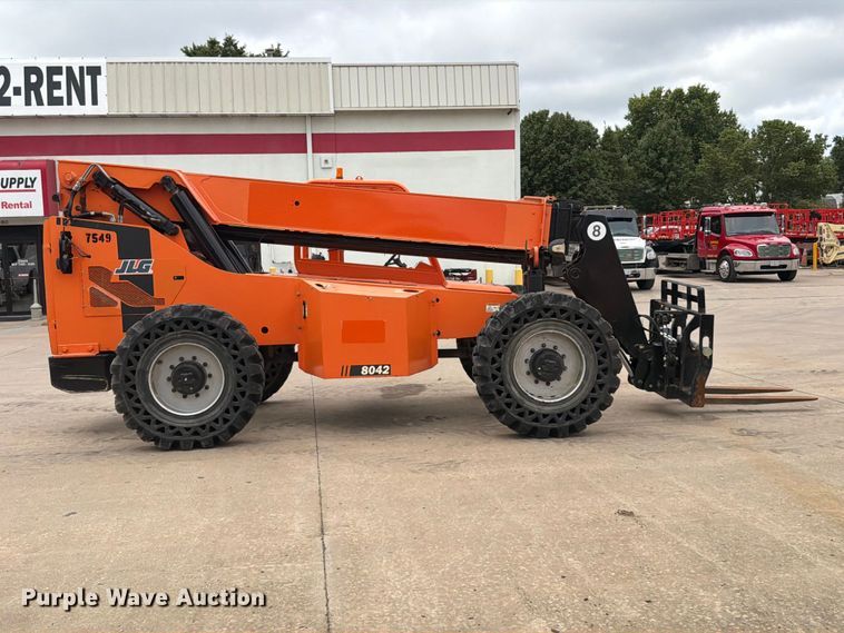 image for item FT6188 2014 JLG 8042 telehandler