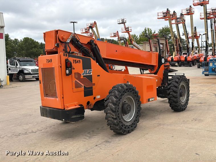 image for item FT6188 2014 JLG 8042 telehandler