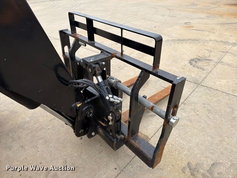 image for item FT6188 2014 JLG 8042 telehandler