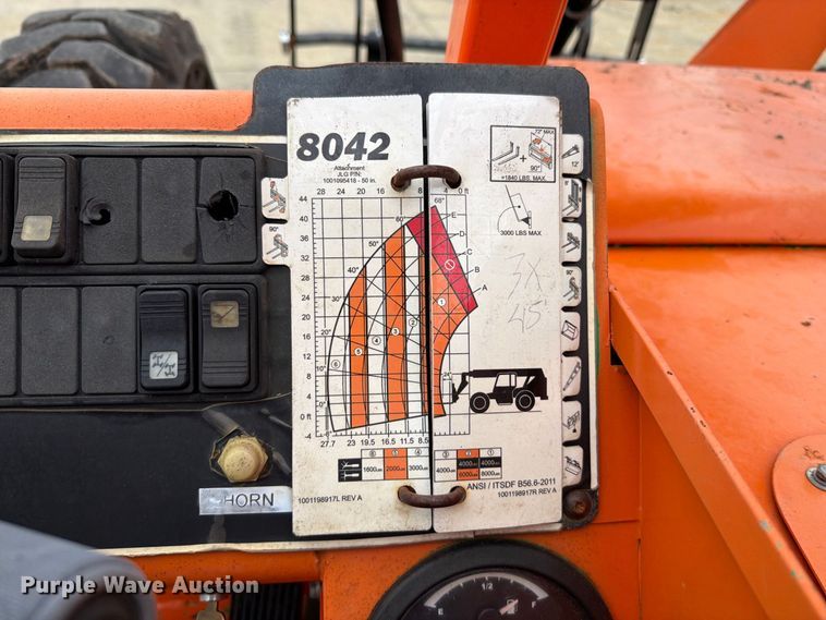 image for item FT6188 2014 JLG 8042 telehandler