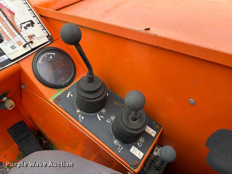 image for item FT6188 2014 JLG 8042 telehandler
