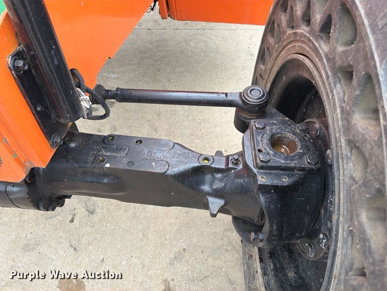 image for item FT6188 2014 JLG 8042 telehandler