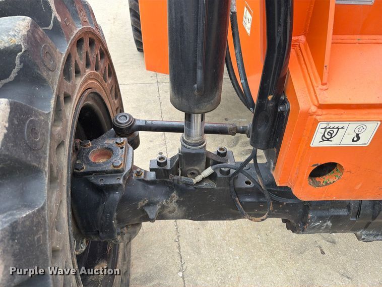 image for item FT6188 2014 JLG 8042 telehandler