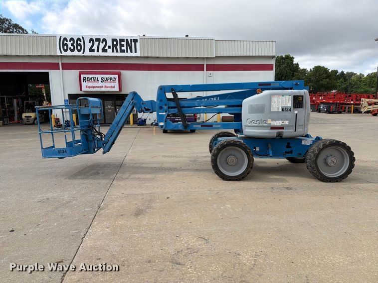 image for item FT6189 2012 Genie Z-45/25J boom lift