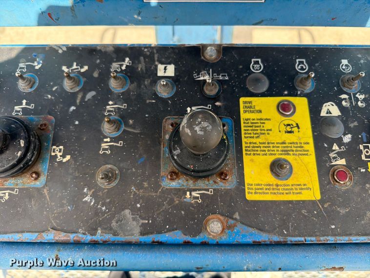 image for item FT6189 2012 Genie Z-45/25J boom lift
