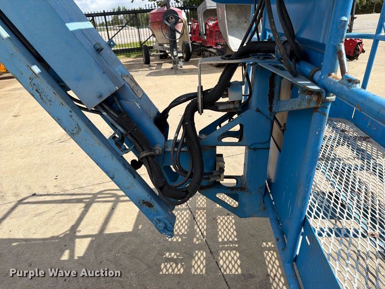 image for item FT6189 2012 Genie Z-45/25J boom lift